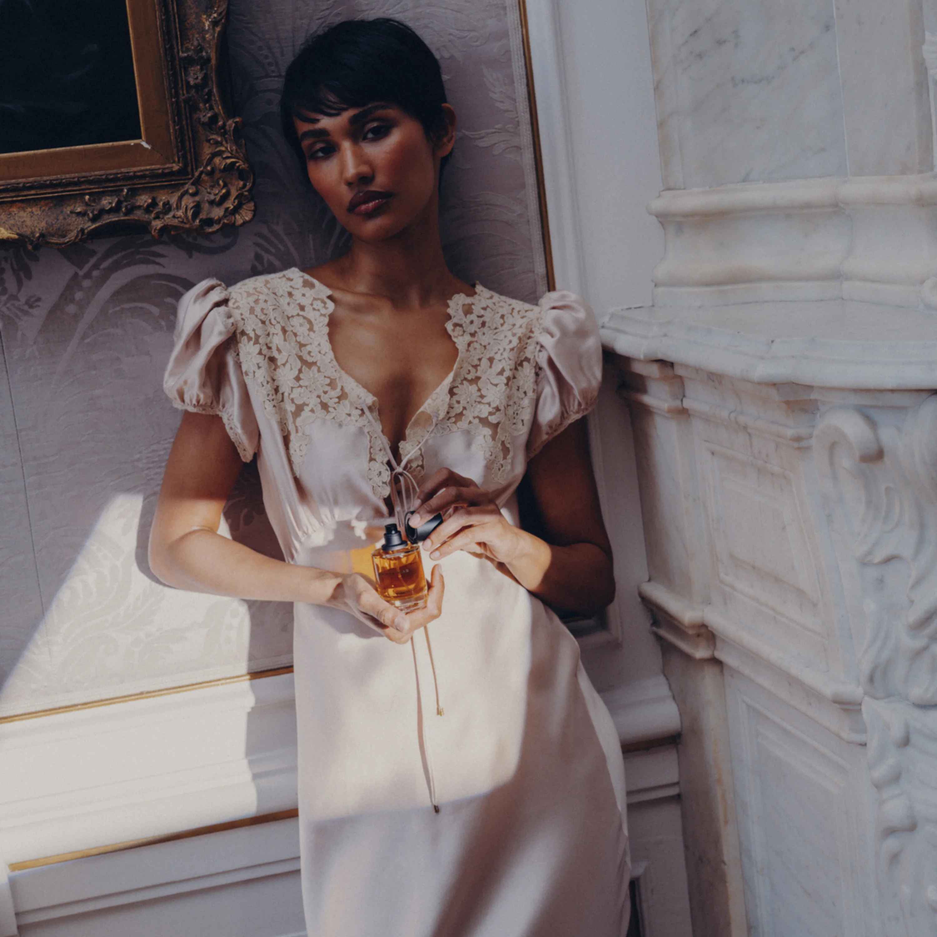 STILL IN BLOOM - Image 5